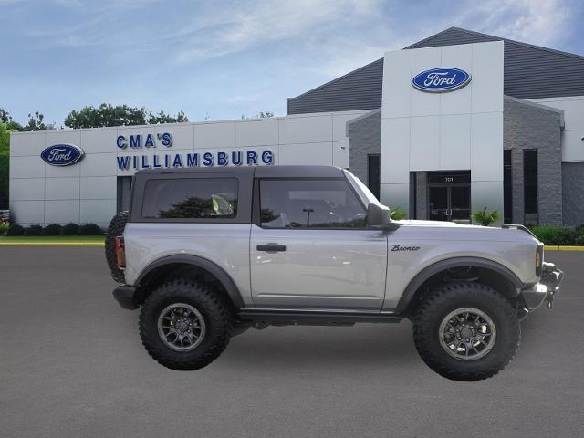 2023 ford bronco black diamond