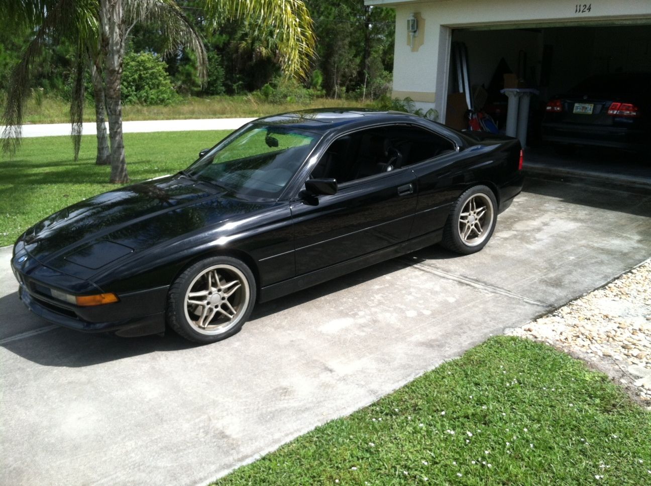 1992 bmw 850i base coupe 2-door 5.0l