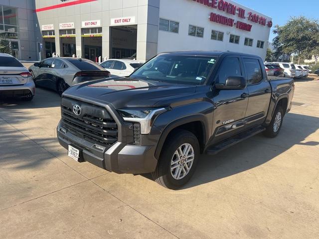 2023 toyota tundra sr5