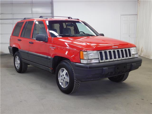 1994 jeep grand cherokee laredo 4.0l 6cyl 4wd clean! we can help you ship!