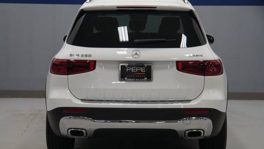 2025 Mercedes-Benz GLB