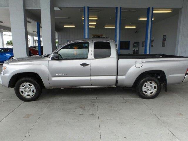 2015 toyota tacoma base 4x2 base 4dr access cab 6.1 ft sb 5m for sale in hilo, hawaii