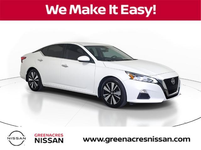 2022 nissan altima 2.5 sv