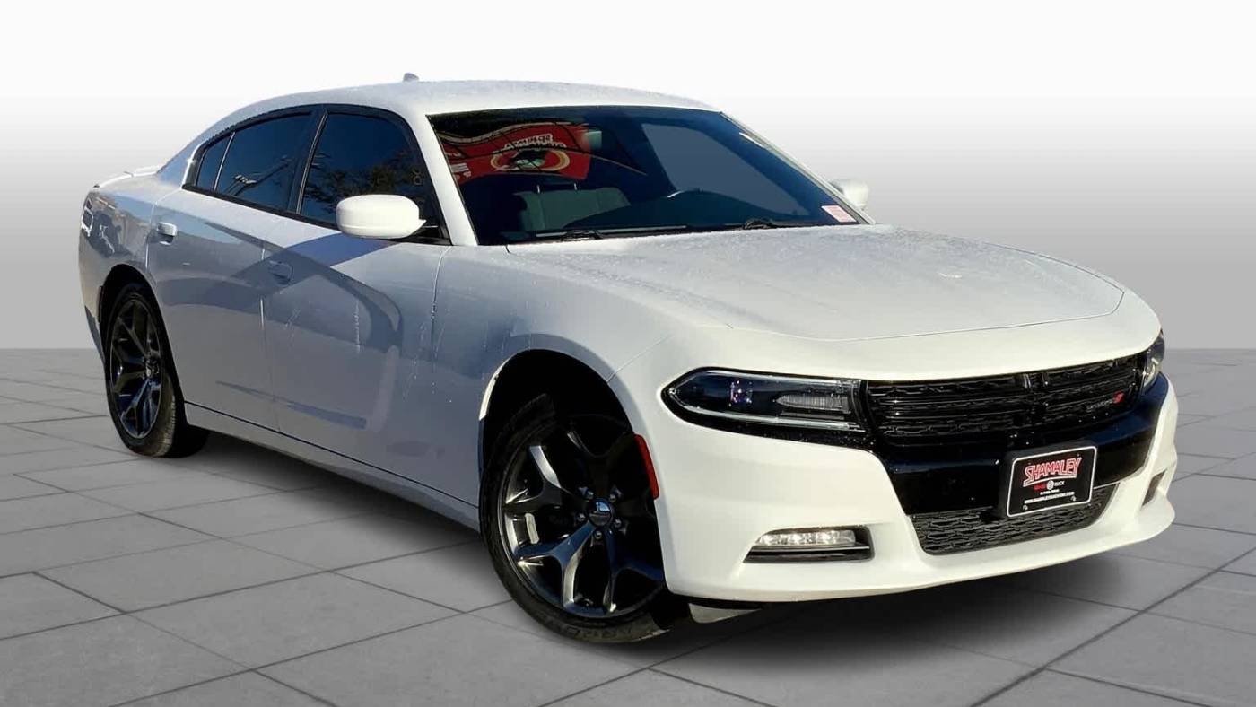 2016 dodge charger sxt