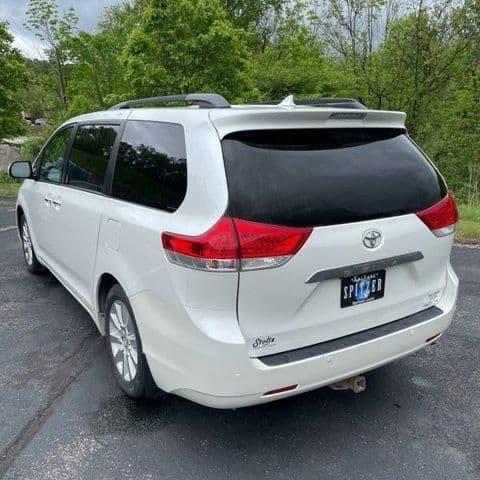 2014 toyota sienna limited awd 7-passenger v6 in elizabeth, new jersey