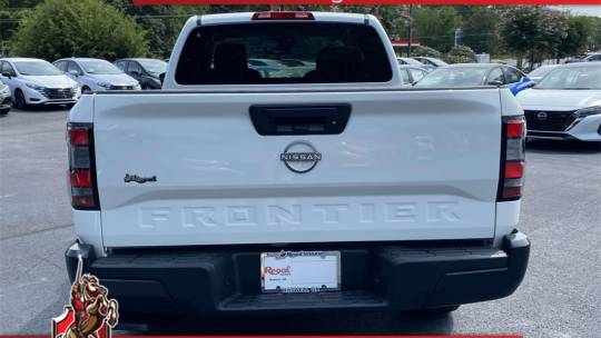 2024 Nissan Navara (Frontier) s