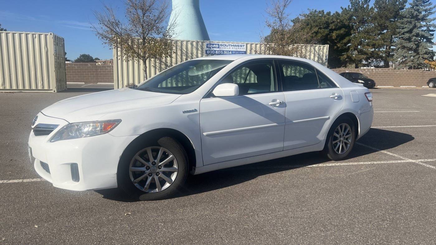 2011 toyota camry hybrid base