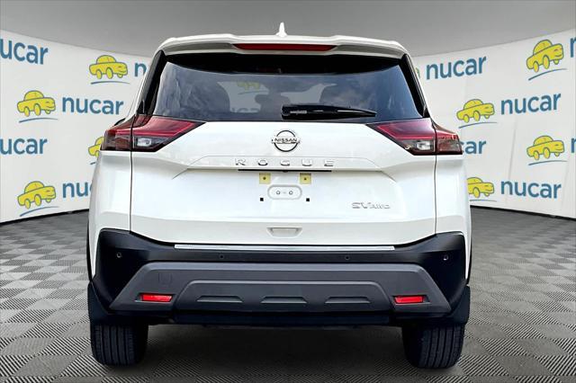 2021 nissan rogue sv