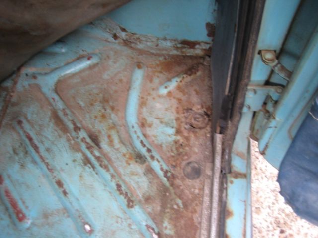 1964 datsun l320 pickup project runs clear titles lotsa goodies w/parts truck!