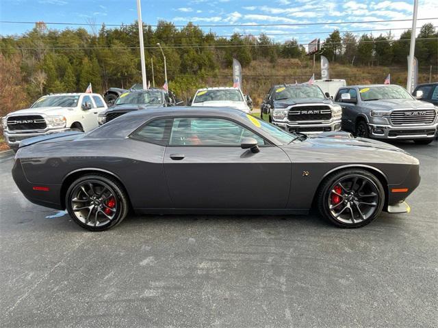 2022 dodge challenger r/t scat pack