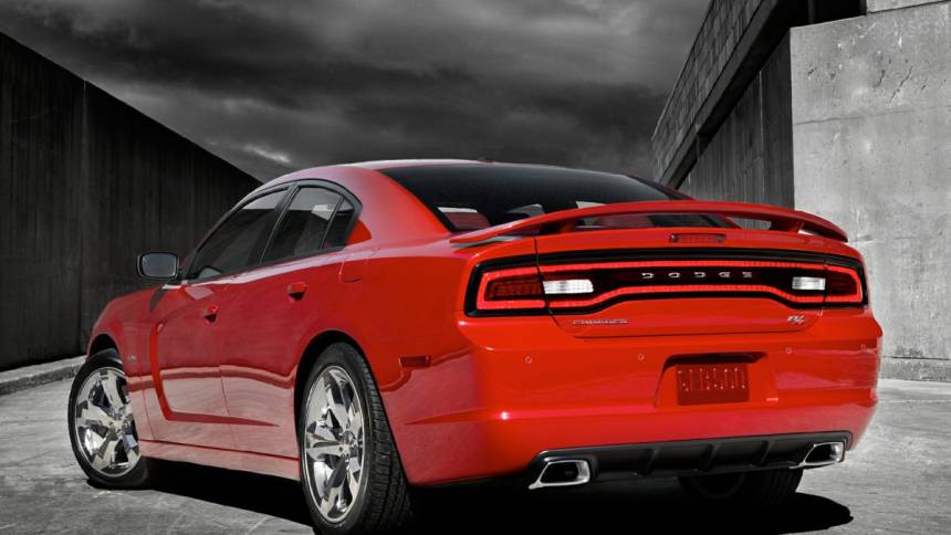 2011 dodge charger se