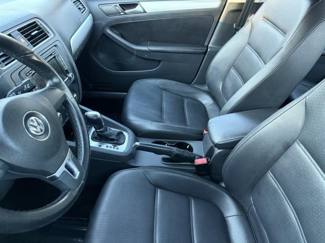 2014 volkswagen jetta auto se w/connectivity