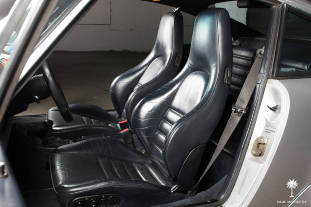 1990 porsche 911 964 carrera 4 row