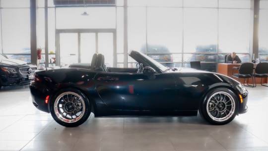 2021 mazda mx-5 miata sport