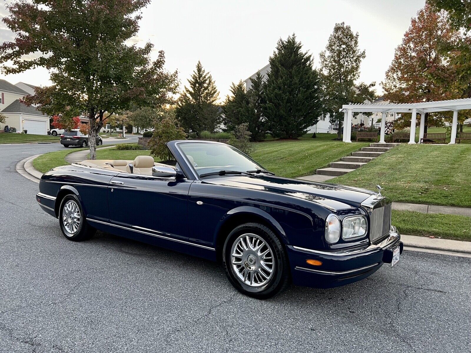 2000 rolls-royce corniche