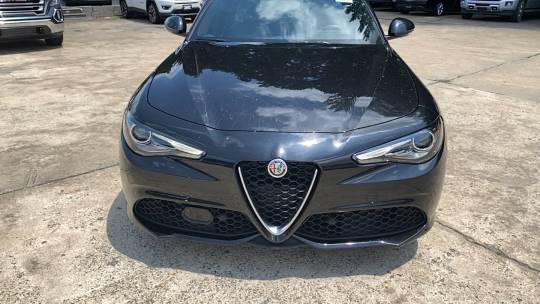 2022 Alfa Romeo Giulia