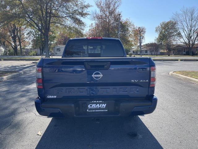 2023 nissan frontier sv