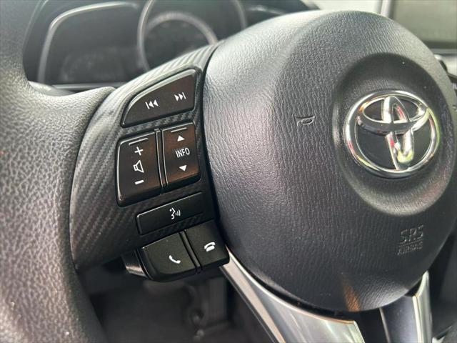 2018 toyota yaris ia base