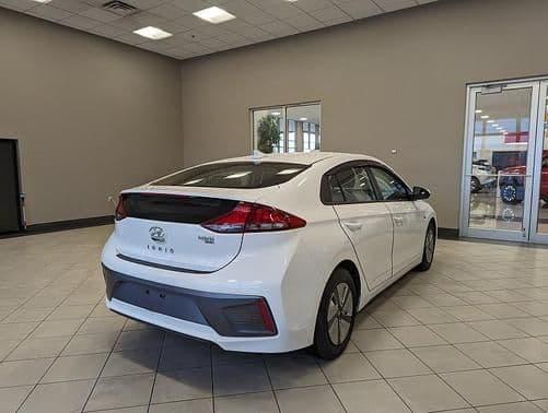 2020 hyundai ioniq hybrid blue 4dr hatchback in chester, indiana