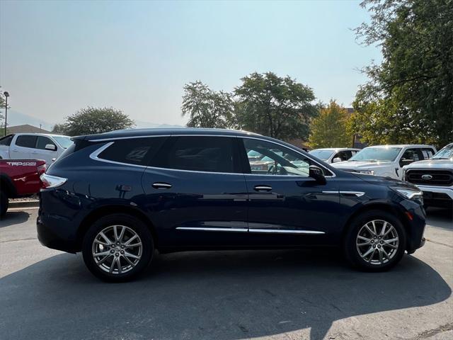 2023 buick enclave premium awd