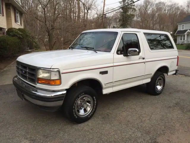 1993 bronco xlt 143k actual miles 5.0 liter v8 ice cold ac