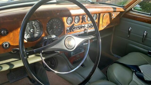 jaguar mk2 3.8s