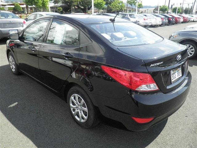 2014 hyundai accent gls gls 4dr sedan for sale in honolulu, hawaii