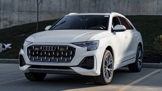 2025 Audi Q8