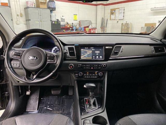 2019 kia niro s touring