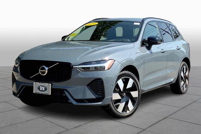 2024 volvo xc60 recharge plug-in hybrid t8 plus dark