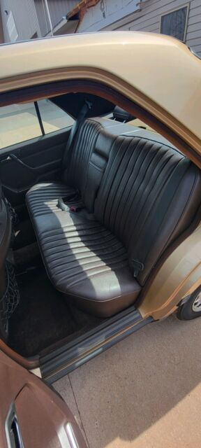 1988 mercedes-benz 260e sedan brown rwd automatic e