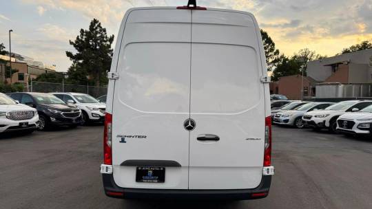 2024 Mercedes-Benz Sprinter