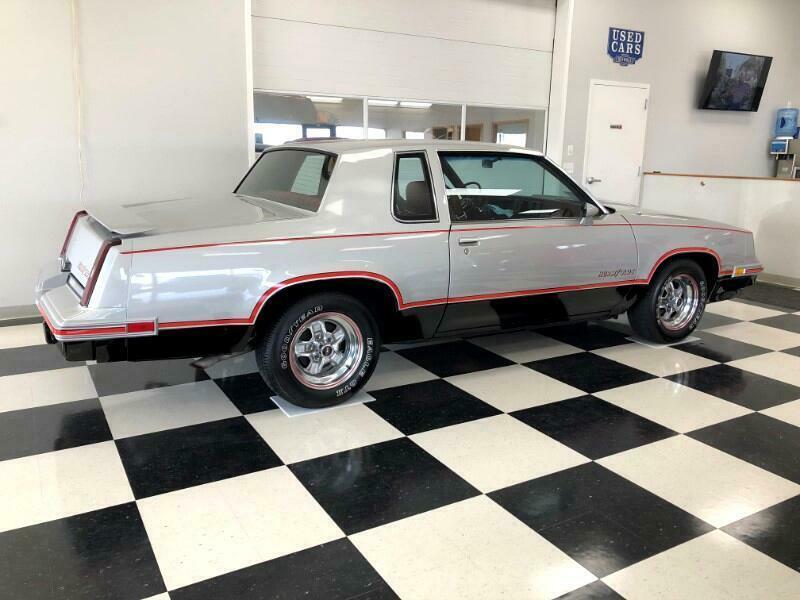 1984 oldsmobile 442 hurst olds
