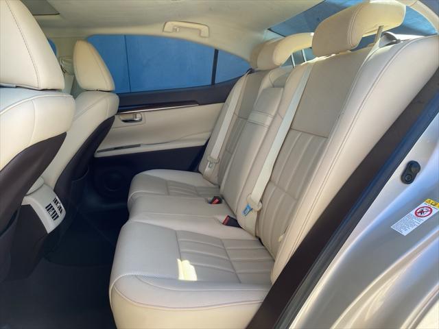 2017 lexus es 350 base