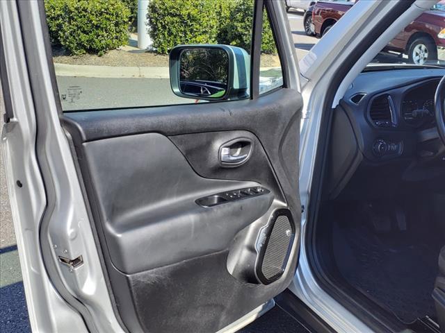 2017 jeep renegade altitude