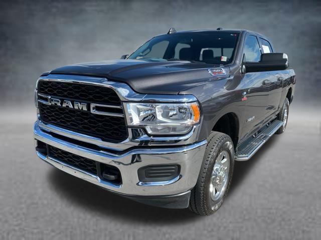2022 ram 3500 tradesman crew cab 4x4 6'4' box