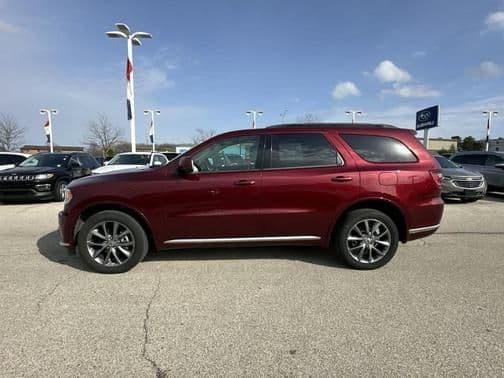 2020 dodge durango sxt in waukesha, wisconsin