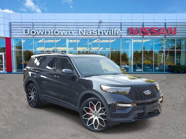 2022 ford explorer st