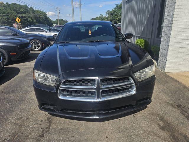 2012 dodge charger se