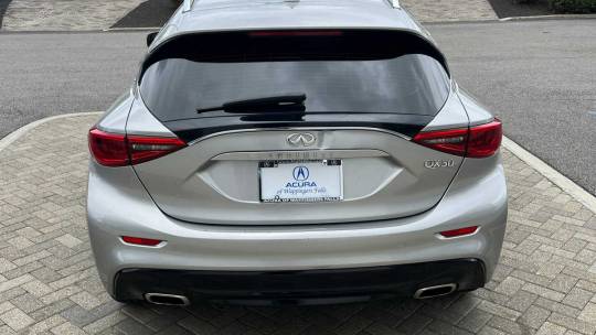 2017 Infiniti QX30