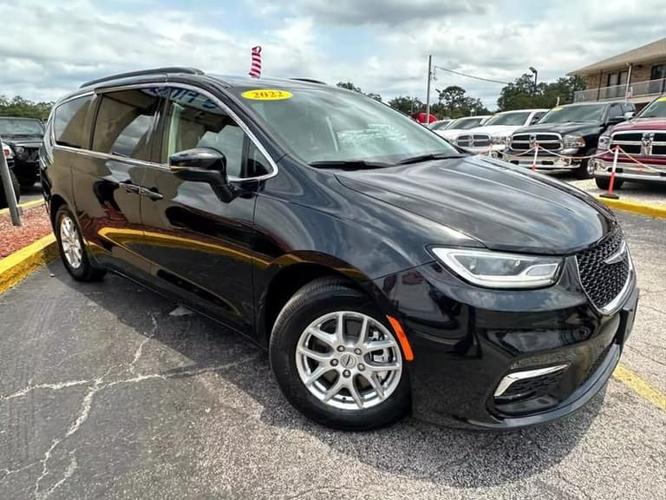2022 chrysler pacifica touring l van 4d in orlando, florida