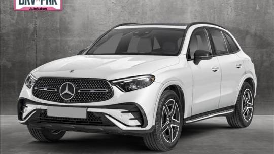 2025 Mercedes-Benz GLC