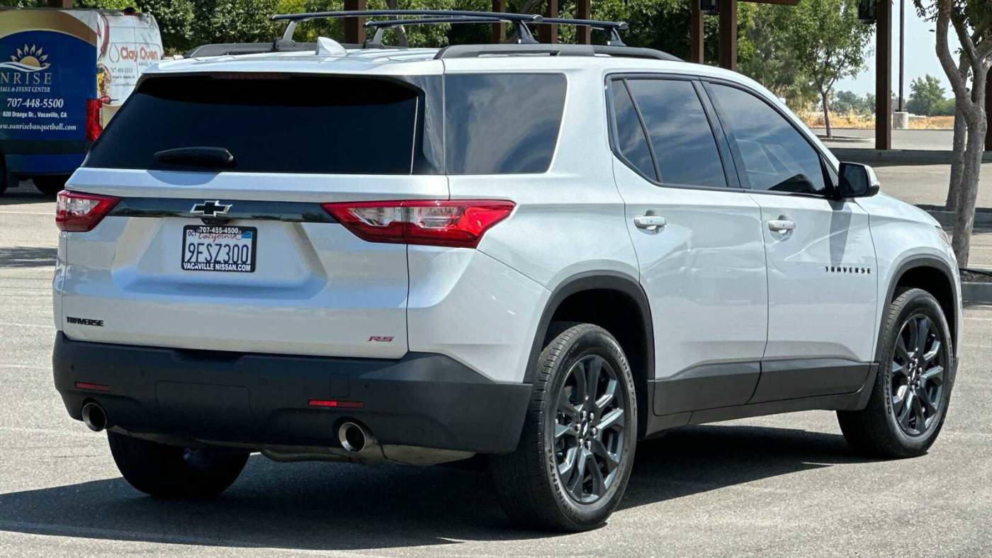 2021 chevrolet traverse rs