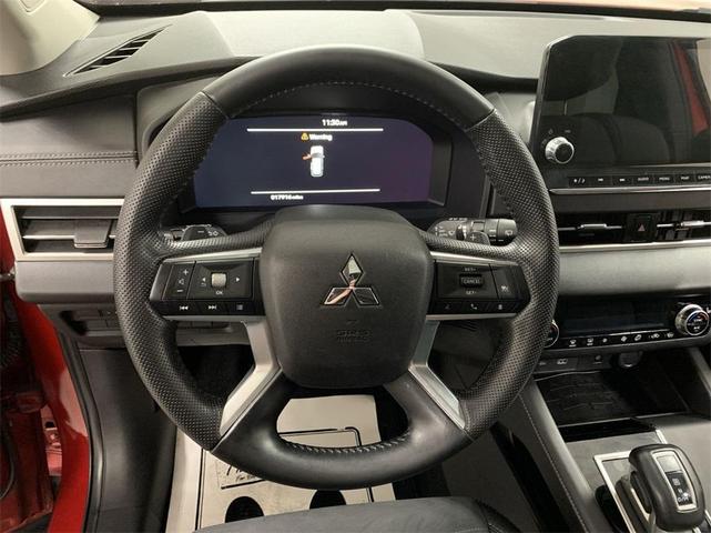 2022 mitsubishi outlander se launch edition
