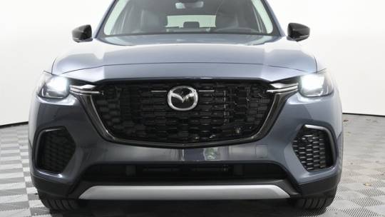 2025 Mazda CX-70 phev premium