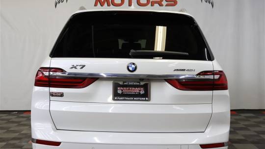 2021 BMW X7