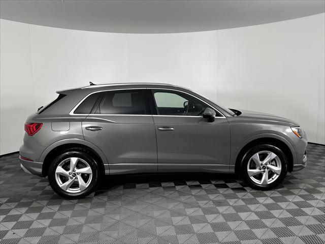 2021 audi q3 40 premium