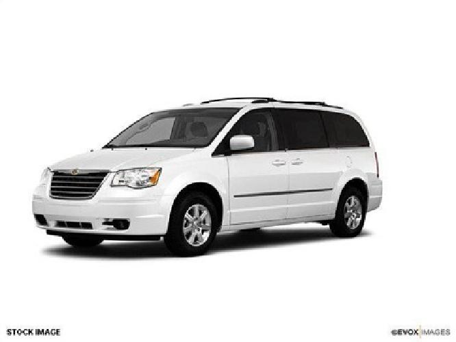 2010 chrysler town & country touring plus in kendall, fl