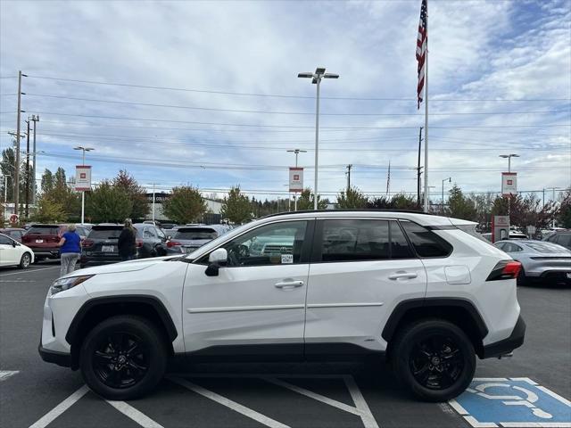 2023 toyota rav4 hybrid le