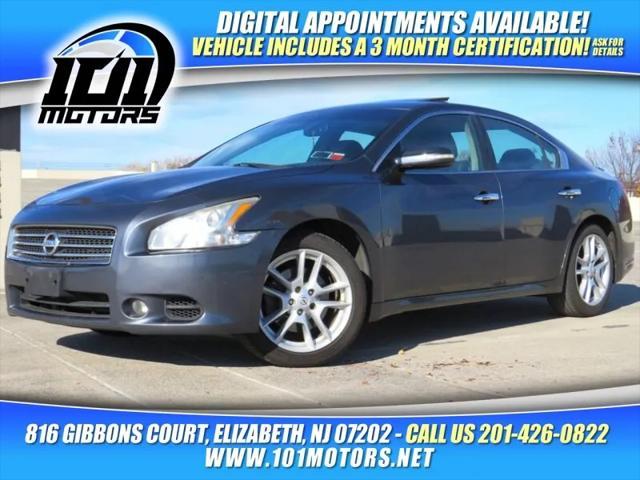 2010 nissan maxima sv